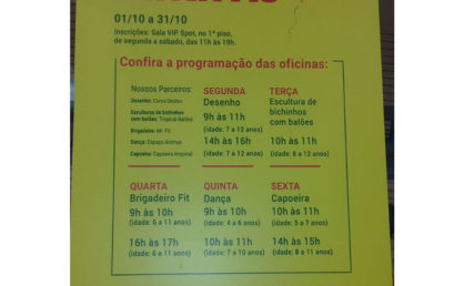 Oficinas Infantis no Pátio